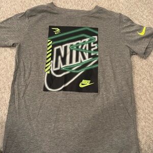 Nike tee worn once